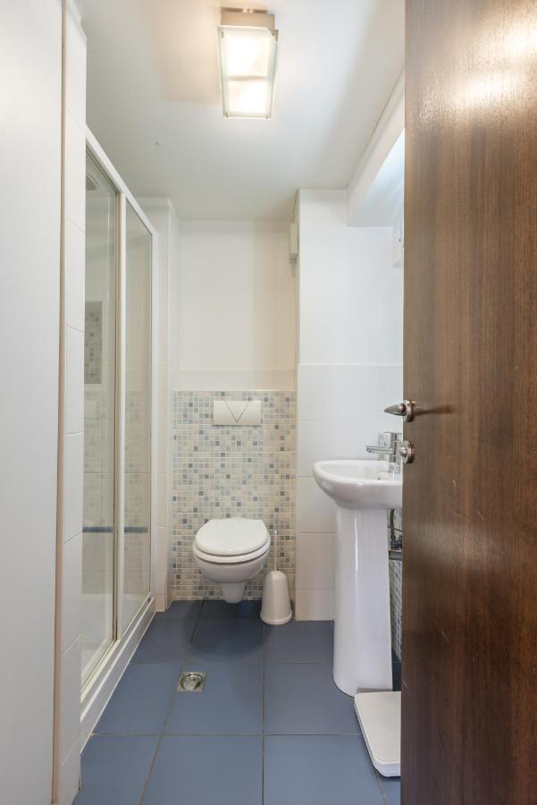 Peristil Apartment Split Exterior photo